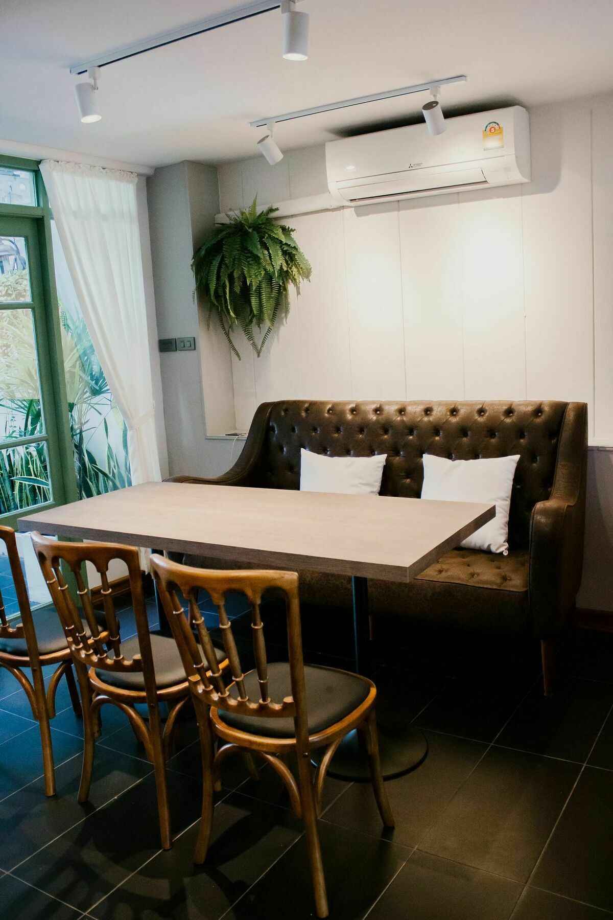 Weeping Willow Sukhumvit 26 Bangkok Exterior foto